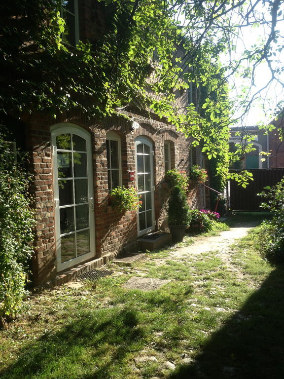 Pension Kunsthof Dahrenstedt Bagian luar foto